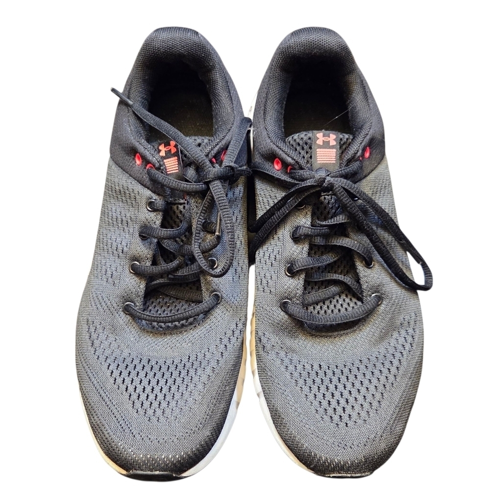 Under Armour Woman's Black And Pink Running Shoes Size 8